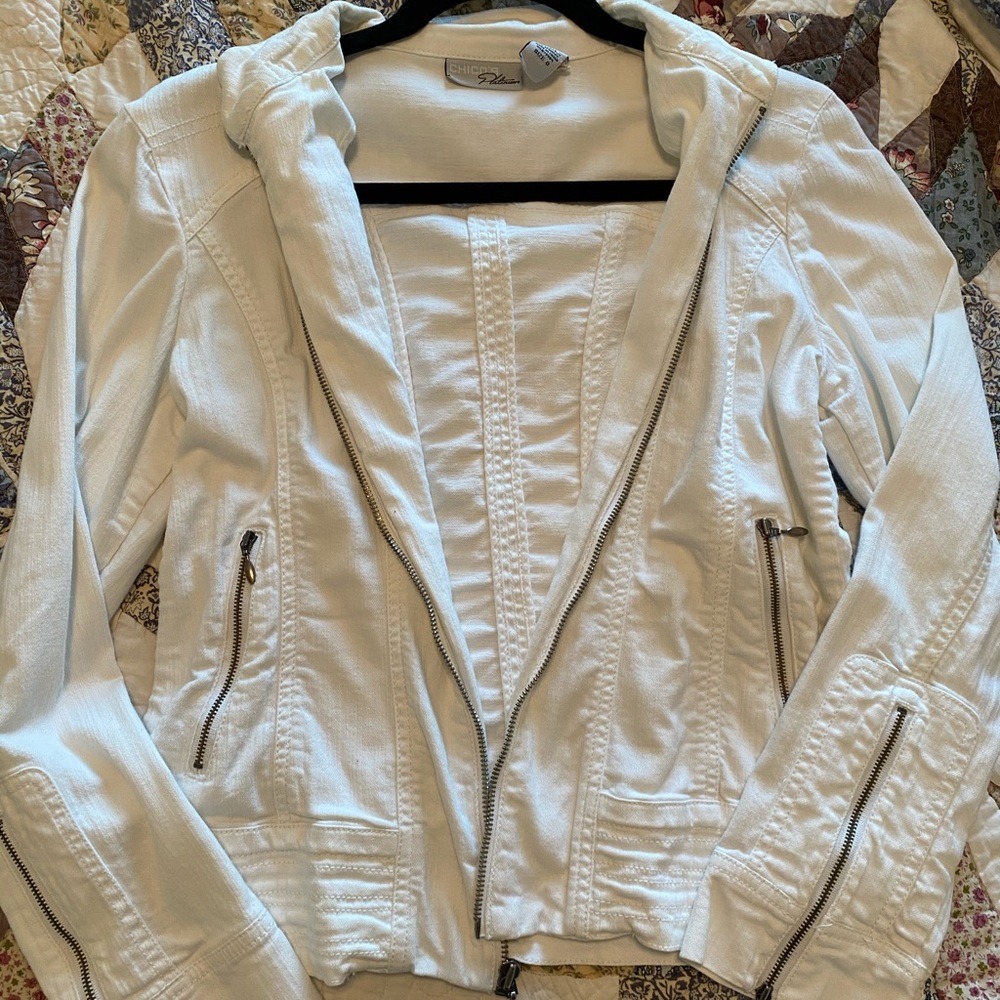 Chico’s platinum white zip up jacket